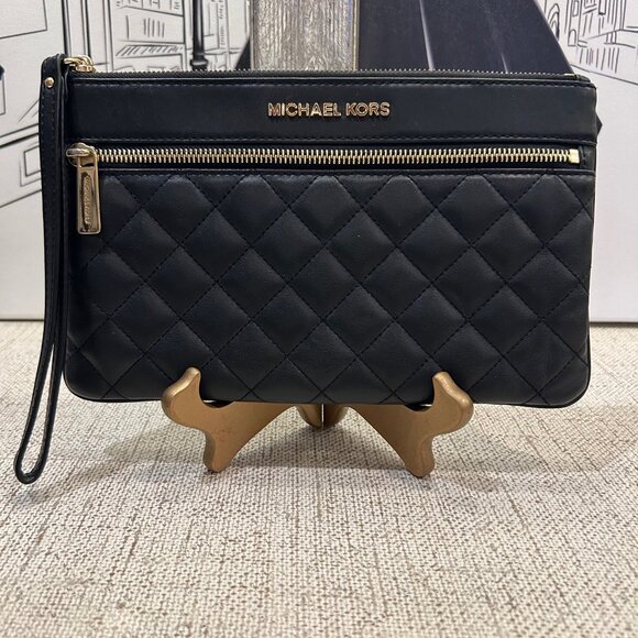 Michael Kors Large Zip Wristlet/Clutch Black - Picture 2 of 7